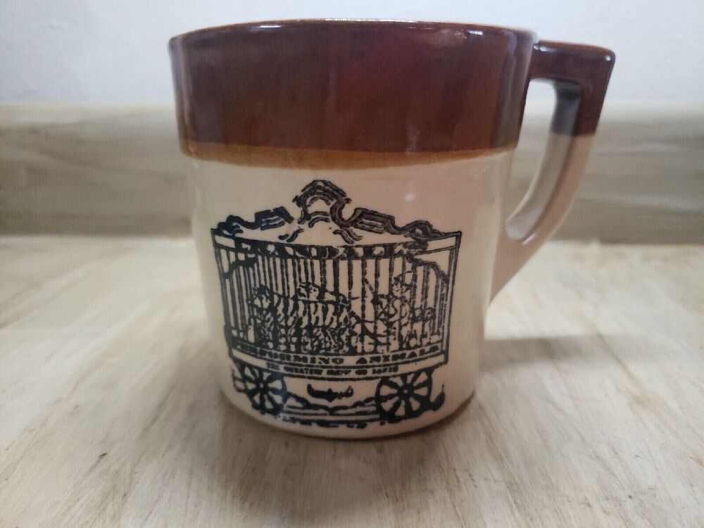 Holt Howard Crandall’s Performing Animal Circus Coffee Mug Cup USA Oven Proof